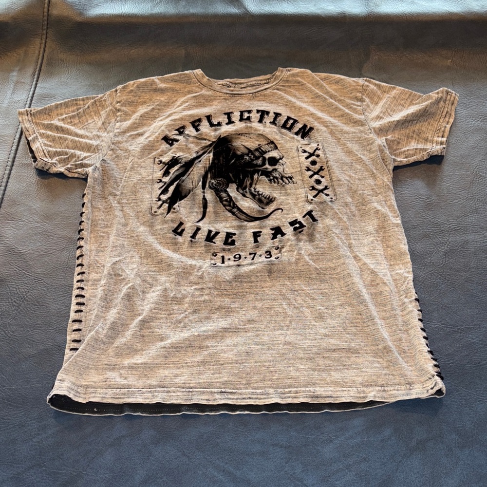 Affliction Black and Gray Skull reversible